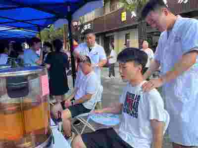 咸陽老街 當(dāng)古韻街巷涌動(dòng)中醫(yī)藥文化潮，滋養(yǎng)現(xiàn)代營養(yǎng)健康新風(fēng)尚